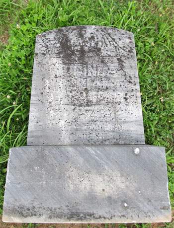 Headstone of Lucinda Williams