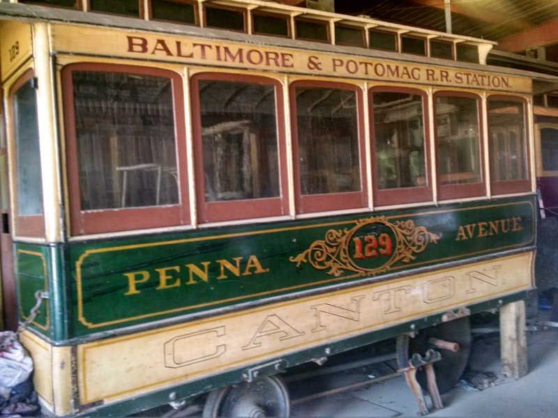 Hanging of the banners